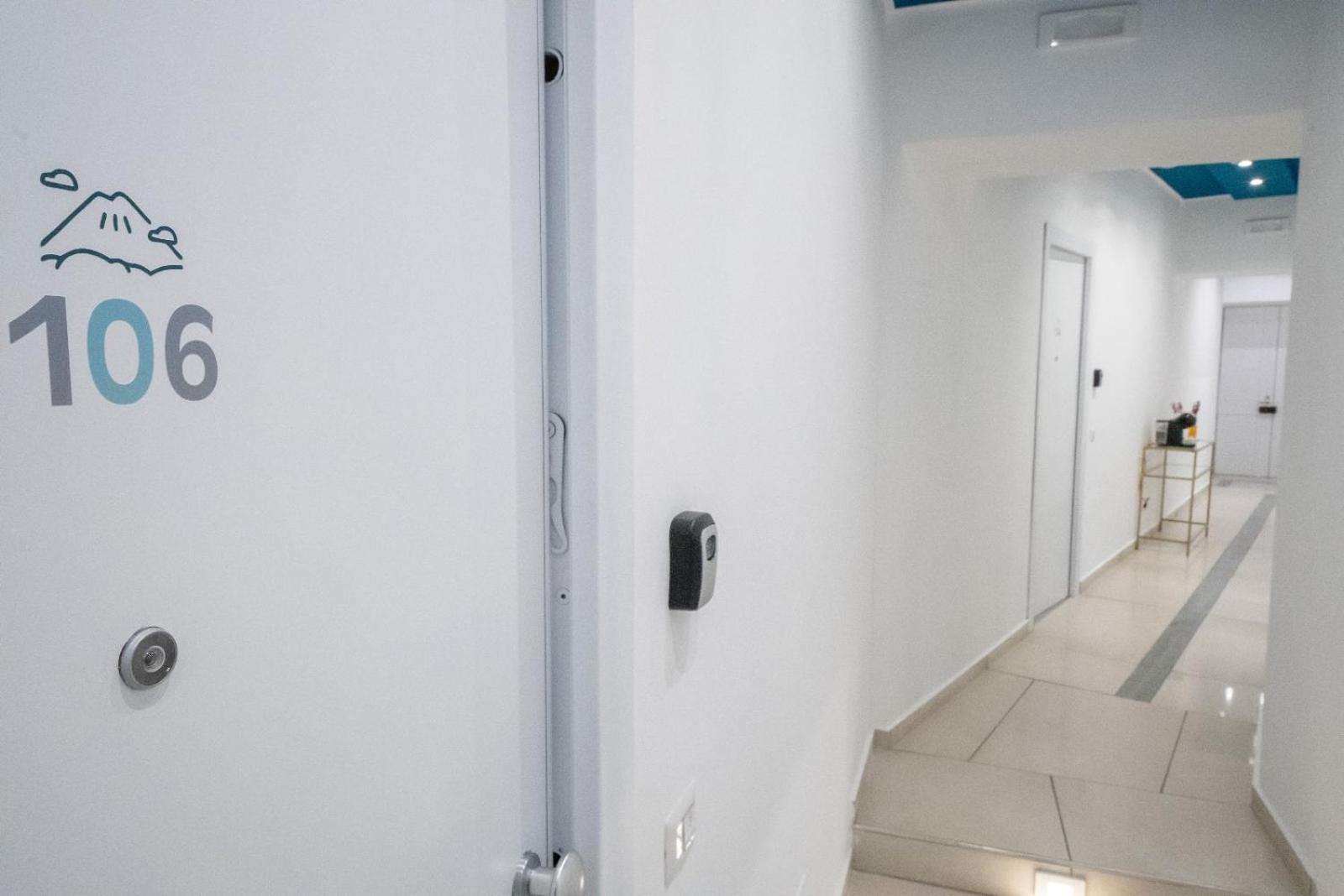 Bovio Boutique Studio Apartment Naples Extérieur photo